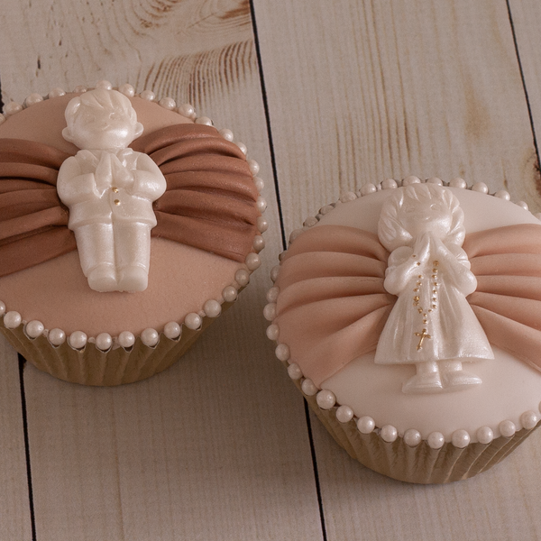 First Holy Communion, Hand Sculpted Praying Children Silicone Mould