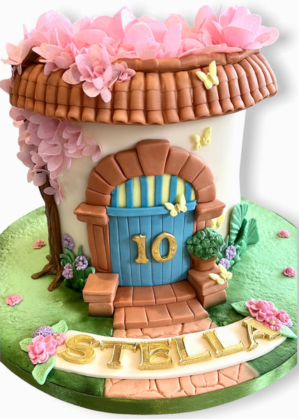 Encanto birthday cake, showing Spanish roof tiles texture mat silicone mould