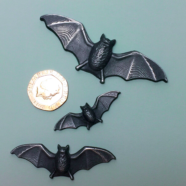 Halloween Bats 3 cavity graduated bat silicone food safe craft mould. cupcake, sugar paste, clay  mould